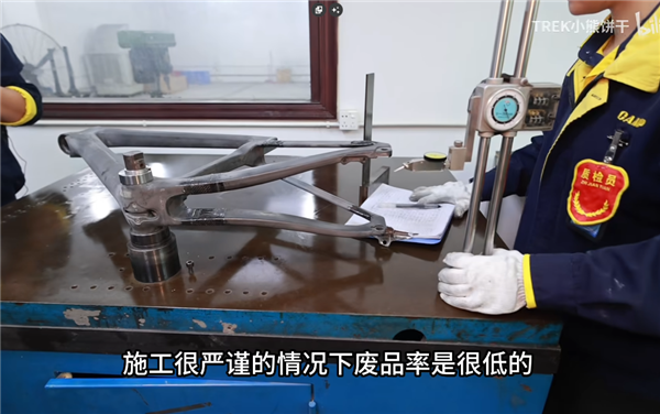 买一辆小米SU7 Ultra要等40个星期！真的不怪雷军