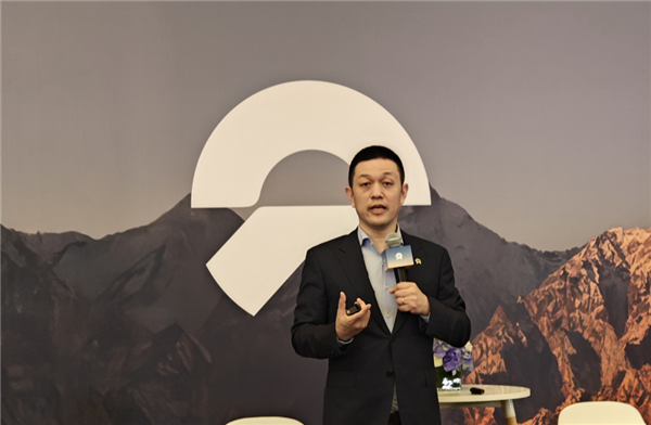 李斌决心找回蔚来尊严：小鹏能改好 我们为什么不能