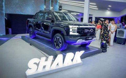 比亚迪首款插混皮卡亮相玻利维亚 综合续航长达840公里
