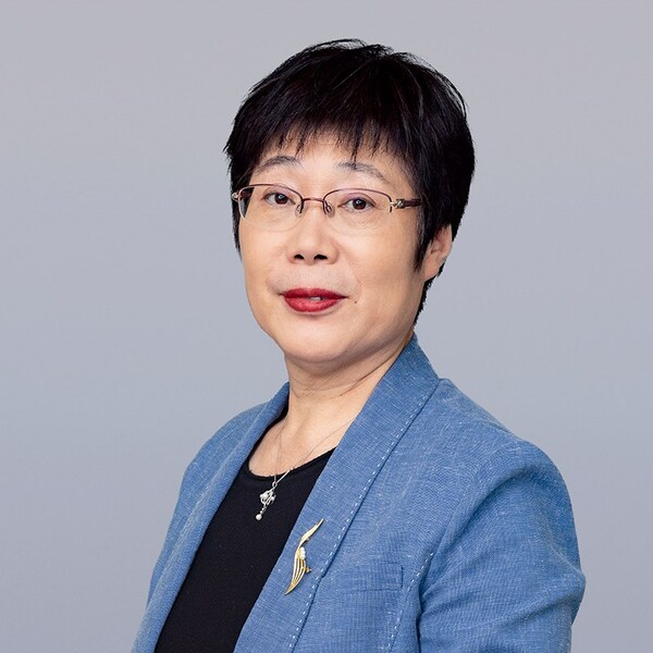 亚太地区获奖者王小云教授