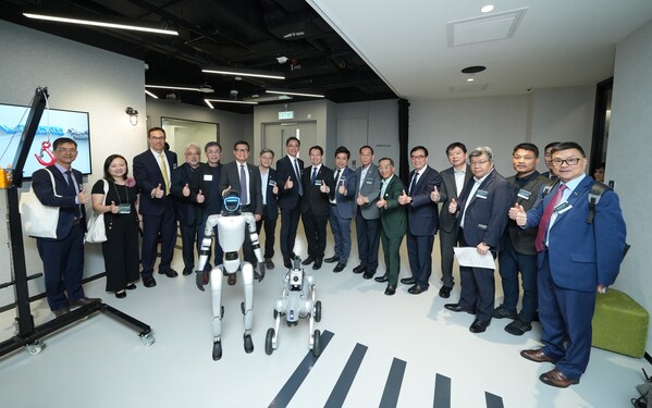 Guests at the guided tour of the CFC