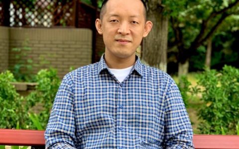 北大数学天才谈还俗后心动感觉 婚后两年关系逐步加深