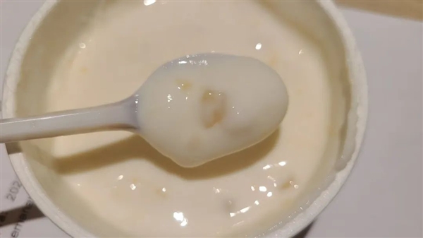 不要买配料表第一位是水的乳制品！