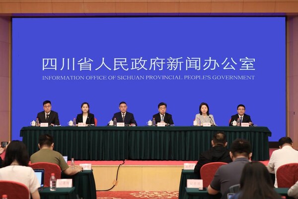 5月13日，四川省政府新闻办在北京举行第二十届中国西部国际博览会新闻发布会