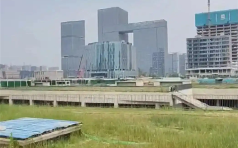 郑州首店疑停工 胖东来回应：工程正常对接中