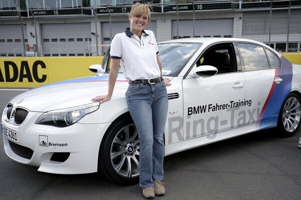 “纽北女王”Sabine Schmitz及M5 Ring Taxi