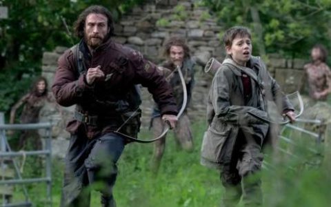 《惊变28年》主演坦言：面对腐烂丧尸狂奔根本无需演技