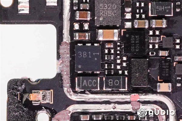 REDMI Watch 5智能手表拆解：全面采用小米自研玄戒系列方案