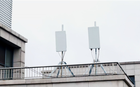全国首创！华为完成大上行技术验证 上传峰值速率超1Gbps