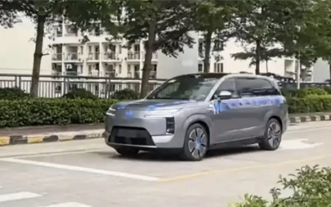 多少钱你会买！腾势N8L路试谍照曝光：车长5米2 定位大型SUV