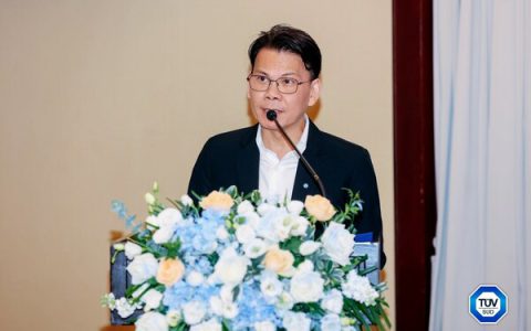TÜV南德北亚区首席财务官李仲衡发表致辞