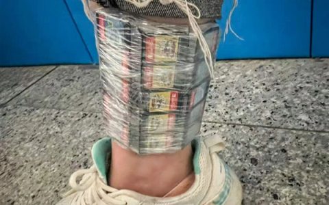 游戏卡关 女子小腿绑105张Switch游戏卡进境被查获