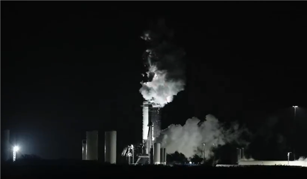 SpaceX回应星舰原地大爆炸：无人员受伤 对周边无任何危害