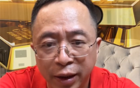 周鸿祎：大家搜得最多的问题是“黄金为何老是下跌”