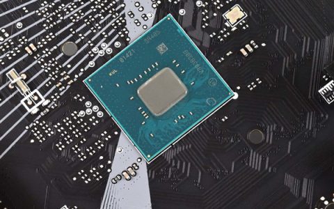 国产半导体突破！成都华微发布自主数模转换器芯片：高端雷达、仪器等比肩欧美