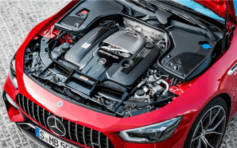 浓眉大眼的奔驰也变了：计划采用吉利插混技术