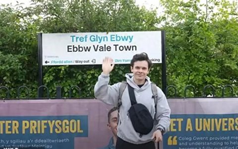 全球最胖小镇：80%的人都是胖子 吃一天就是11000大卡 超标5倍