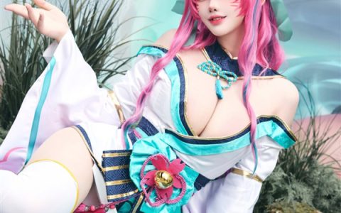 太妩媚！人气韩援Coser Yasal再扮《英雄联盟》阿狸