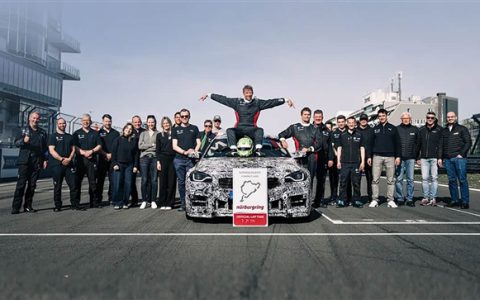 7分25秒534干翻奥迪！全新宝马M2 CS成纽北最速紧凑型车