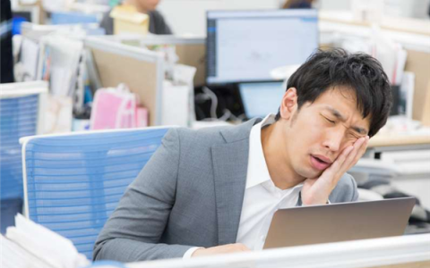 真有付费上班！男子开“假装上班公司” 两个月员工已有40人