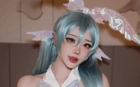 BW韩援Coser身上被弄出晒痕 网友：红印子让人心疼