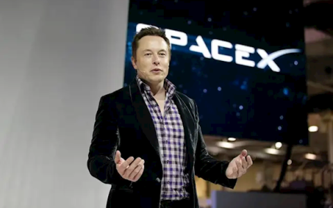 马斯克承认有生之年难以实现星际旅行：99%精力应放在地球