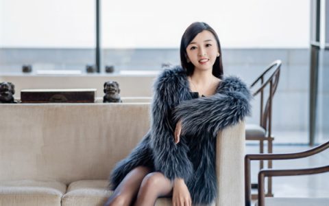 1年卖170台我靠真诚！青岛保时捷女销冠被造黄谣 本人回应：被人恶意中伤