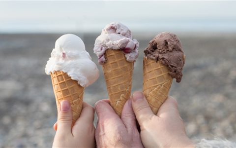 最热夏天高价雪糕却卖不动了：高性价比雪糕更香