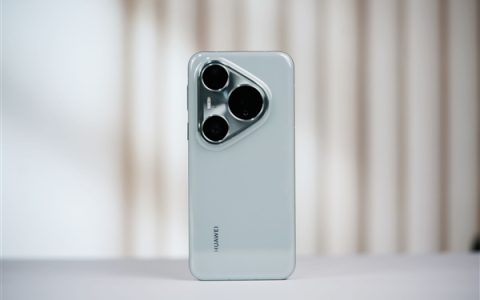 上市不到1月 突降800元！华为对Pura 80系列降价背后：标准版价格或是王炸