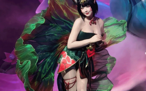 美女韩援Coser回应争议：已终止与中国代理商的合作