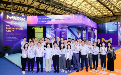 默克光电科技焕新亮相DIC EXPO 2025----光联万物 智界共创