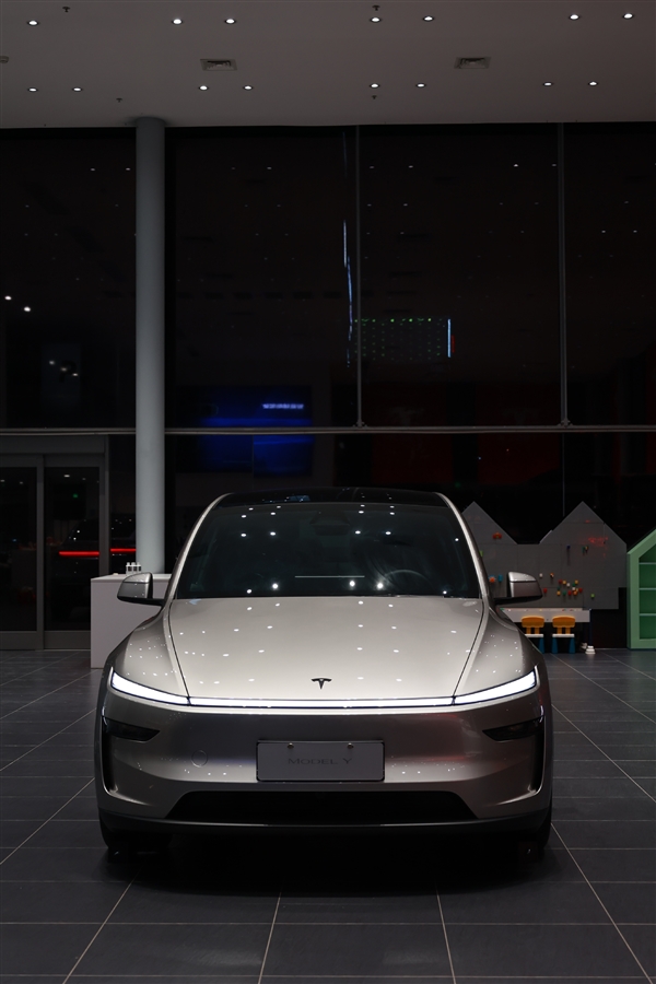 33.9万元 六座加长版特斯拉Model Y L已全部到店