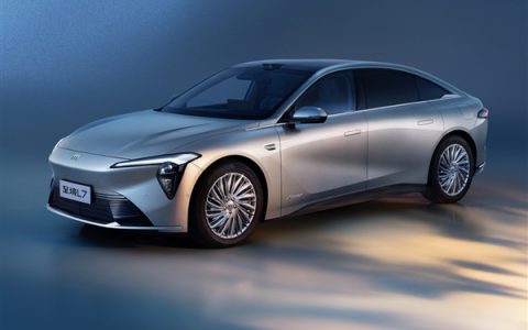 行业乱象丛生！上汽通用回应智驾争议：驾驶员的判断最关键