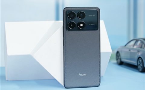 REDMI K90外观细节首曝：一体冷雕玻璃、超大矩阵Deco