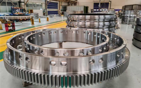 全球首款！4000吨起重机回转支承轴承问世