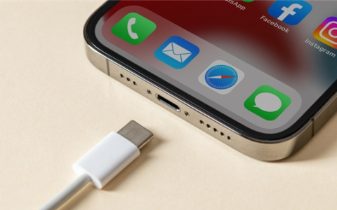 Type-C接口都有啥功能：看完秒懂