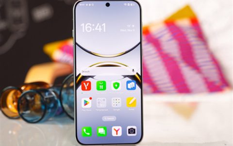 OPPO Find X9 Pro外观曝光：共三款配色 全系直屏