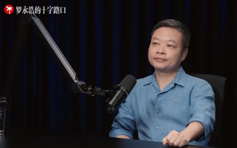 何小鹏自曝为了实现财富自由买了很多彩票：第一注就中了500块