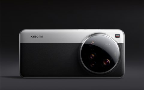 卢伟冰称小米16 Ultra是移动影像新高度 博主：升级确实很明显