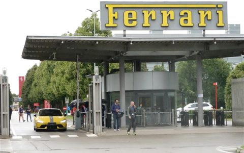 陈震谈法拉利官方买了一台小米SU7 Ultra：好事 国产电动车三电、智舱和智驾领先