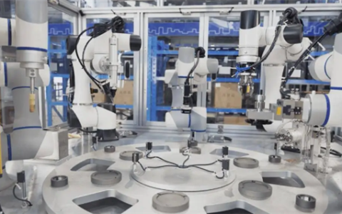 国内首家！越疆机器人全球生产基地第10万台机器人成功下线