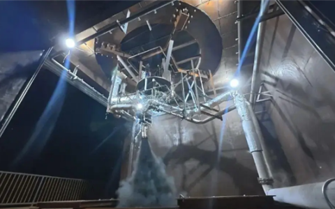 中科宇航力擎二号发动机半系统试车成功：地面推力高达110吨