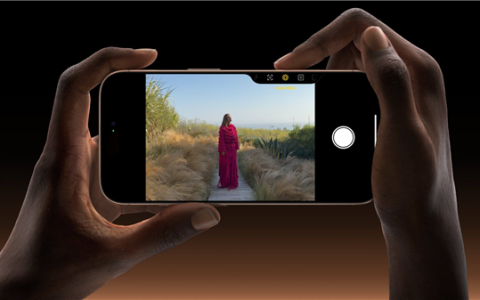 曝iPhone 18要放弃相机按钮：用户使用频率不高