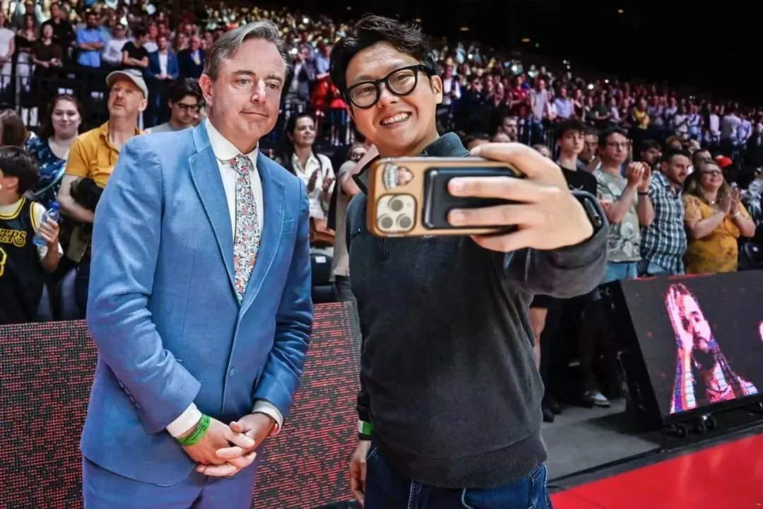 35岁，他造出续航670公里的电动重卡，特斯拉Semi迎来最强对手