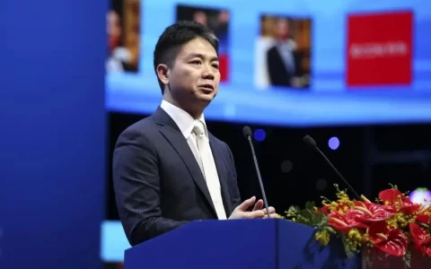 刘强东，又开始活跃了