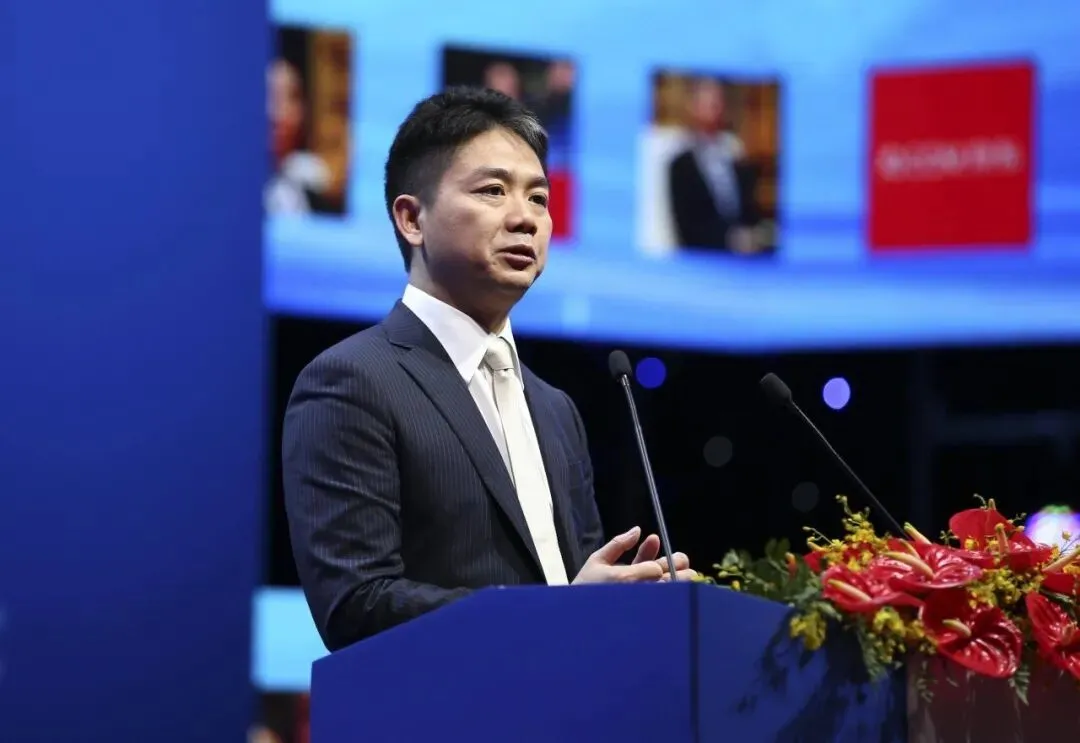 刘强东，又开始活跃了