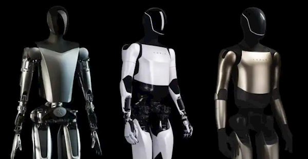 马斯克：特斯拉正推进“擎天柱”人形机器人规模化生产