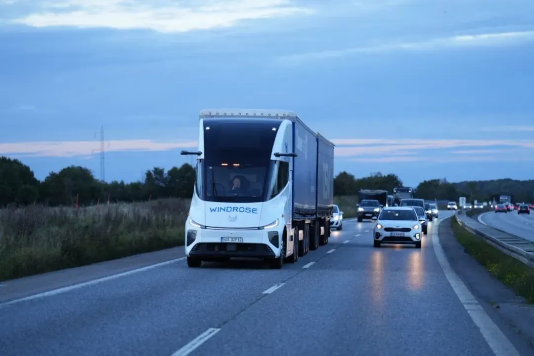 35岁，他造出续航670公里的电动重卡，特斯拉Semi迎来最强对手