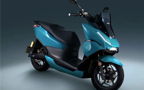 24999元起 五羊本田电摩E-VO GT开售：三元锂电池 支持汽车充电桩