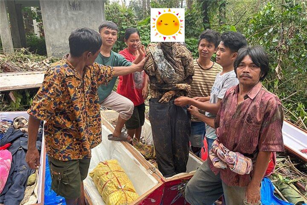 隆重又怪异的加纳葬礼：这里的人把棺材做成艺术品